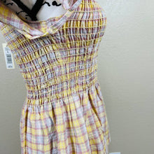 Load image into Gallery viewer, Max Studio yellow top smocked peplum flutter sleeve size L