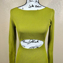 Load image into Gallery viewer, House of Harlow 1960 green ribbed dress long sleeve baddie size S party