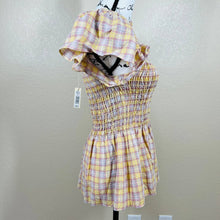 Load image into Gallery viewer, Max Studio yellow top smocked peplum flutter sleeve size L