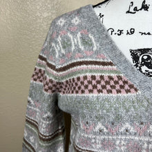 Load image into Gallery viewer, Pink Rose heather gray sweater pink geometric plaid V neck long sleeve size M
