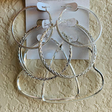 Load image into Gallery viewer, Tres Styles Earring Set, Silver
