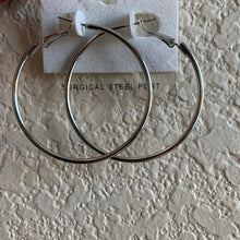 Load image into Gallery viewer, Solid Hoops Earring,