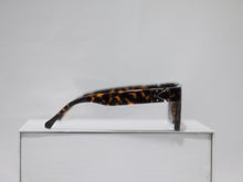 Load image into Gallery viewer, LOOKS Shades, Brown Turtle Shell Oversized sunglasses