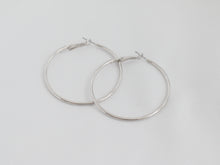 Load image into Gallery viewer, Solid Hoops Earring,
