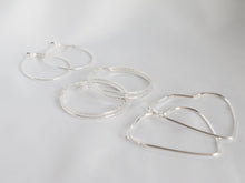 Load image into Gallery viewer, Tres Styles Earring Set, Silver