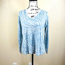 Load image into Gallery viewer, C&C California women sweater V Neckline long sleeve sweater