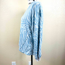 Load image into Gallery viewer, C&C California women sweater V Neckline long sleeve sweater