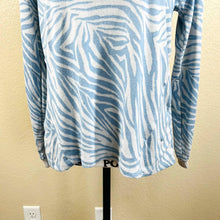 Load image into Gallery viewer, C&C California women sweater V Neckline long sleeve sweater