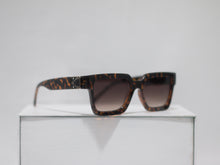 Load image into Gallery viewer, LOOKS Shades, Brown Turtle Shell Oversized sunglasses
